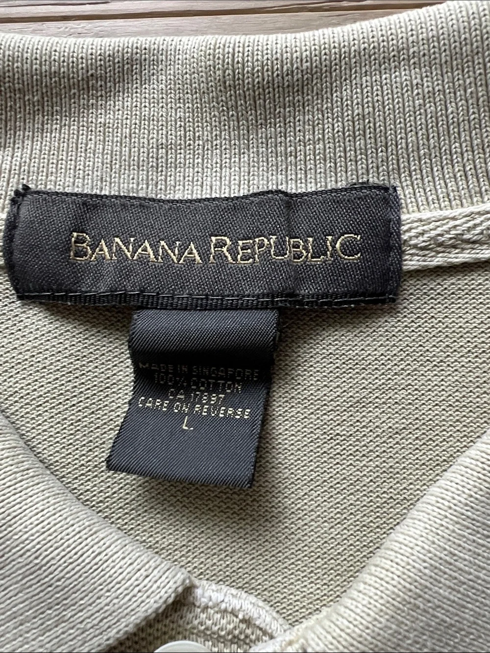 Banana Republic Men’s Light Khaki Pique Polo Shirt Short Sleeve Classic Fit Sz L